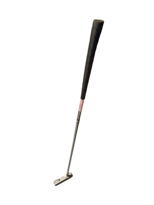 Vist Large View of Product Image Which is Used Tour Caddy KNIGHT Mens Putter RH