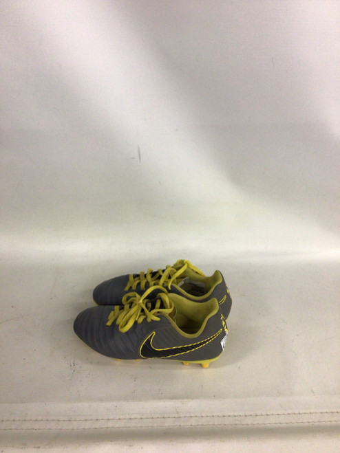 Vist Large View of Product Image Which is Used Nike TIEMPO LEGEND 7 Soccer Cleats Yellow And Grey Junior 02