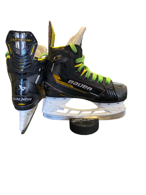 Vist Large View of Product Image Which is Used Bauer SUPREME M4 Youth Hockey Skate Youth 11.0