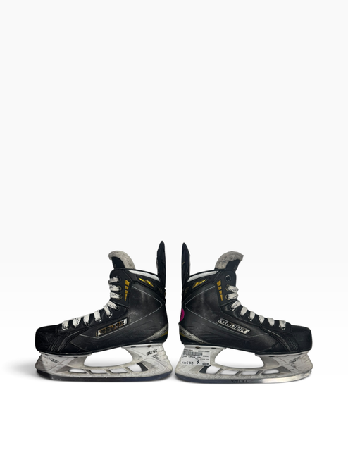 Vist Large View of Product Image Which is Used Bauer SUPREME COMP Junior Hockey Skate Junior 04.5