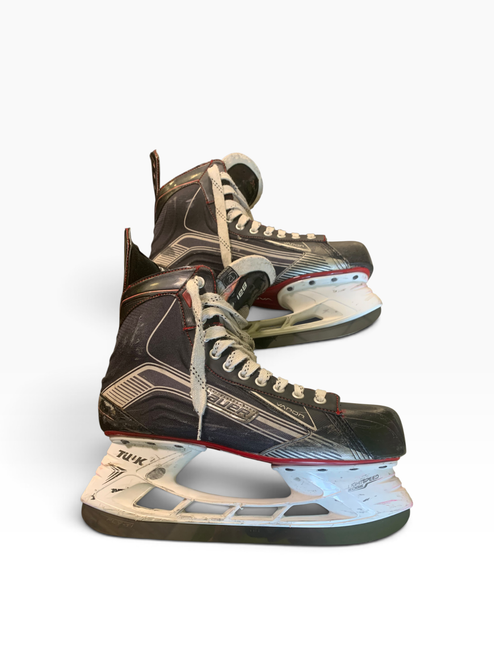 Vist Large View of Product Image Which is Used Bauer VAPOR X500 Senior Hockey Skate Senior 12