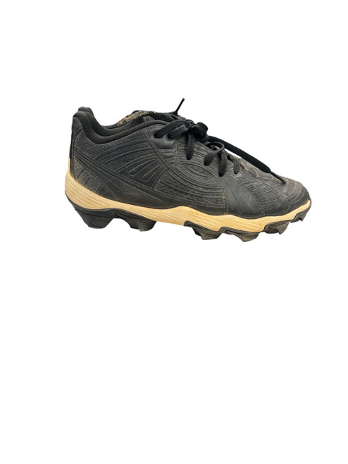 Vist Large View of Product Image Which is Used Under Armour CLEAT BB/SB Cleats Black Junior 04