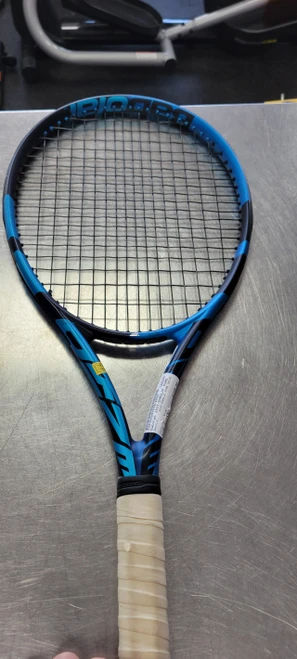 Vist Large View of Product Image Which is Used Babolat 2023 BABOLAT PURE DRIVE Adult Tennis Racquet Navy Blue 4 1/8"