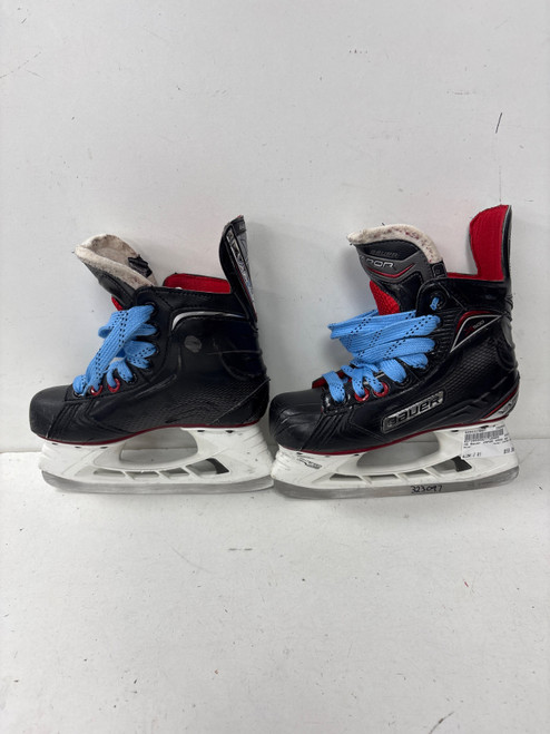 Vist Large View of Product Image Which is Used Bauer VAPOR X500 Junior Hockey Skate Junior 01