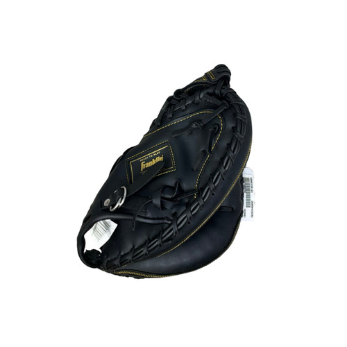 Vist Large View of Product Image Which is Used Franklin FIELDMASTER 22638 BB/SB Catchers RH Throw Black 31 1/2"