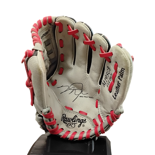 Vist Large View of Product Image Which is Used Rawlings MT95GB BB/SB Glove RH Throw Black 9 1/2"