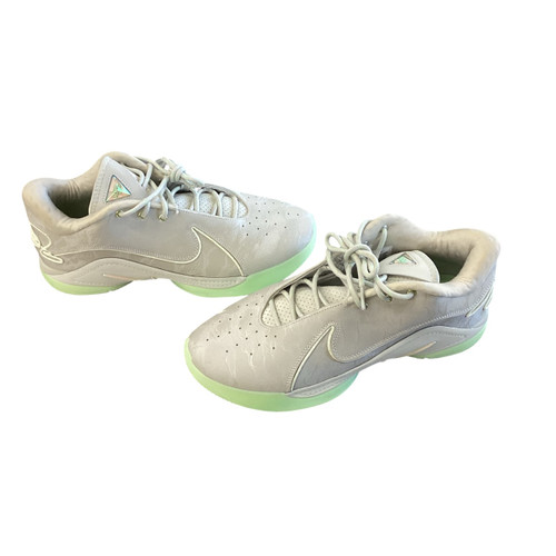 Vist Large View of Product Image Which is Used Nike Mens Golf Shoes Grey Senior 10.5