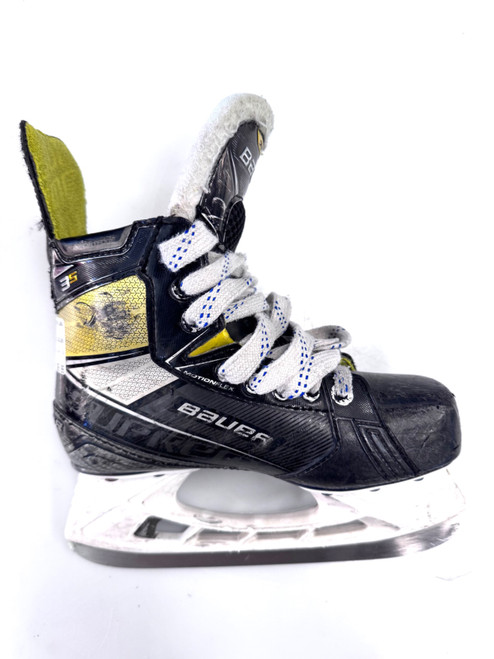 Vist Large View of Product Image Which is Used Bauer 3S Junior Hockey Skate Black Junior 03
