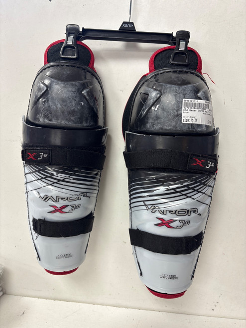 Vist Large View of Product Image Which is Used Bauer VAPOR X3.0 Junior Shin Guards Black 11"