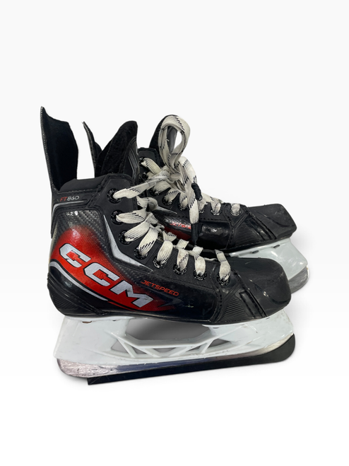 Vist Large View of Product Image Which is Used CCM JET FT 860 Junior Hockey Skate Junior 01.5