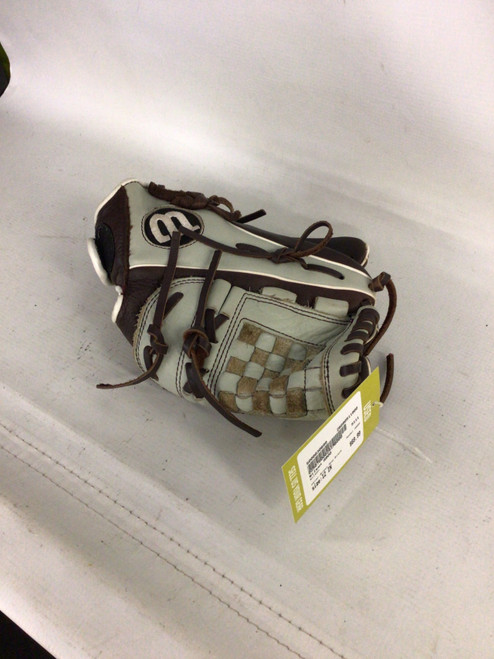 Vist Large View of Product Image Which is Used Wilson A900 BB/SB Glove LH Throw Brown And Black 12"