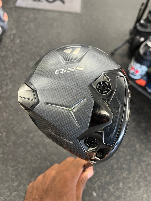 Vist Large View of Product Image Which is Used Taylormade QI35 LS Mens Driver RH 10.5 Degree