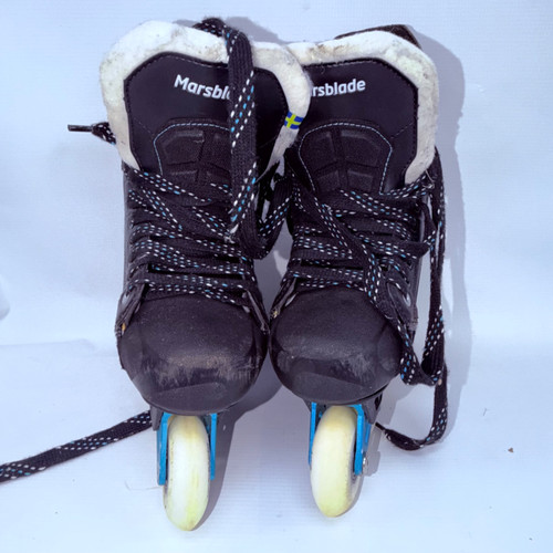 Vist Large View of Product Image Which is Used MARSBLADE Junior Aggressive Skates Black Junior 05