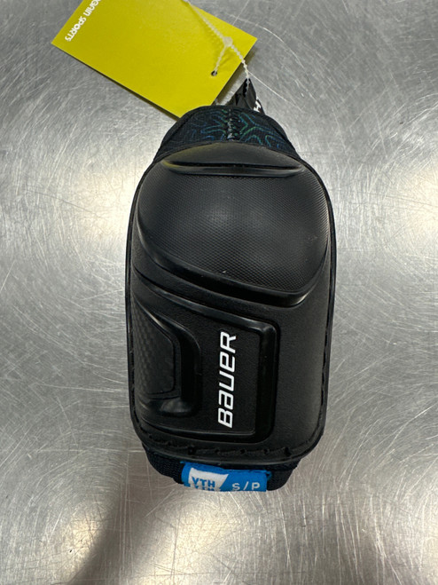 Vist Large View of Product Image Which is Used Bauer X S24 Youth Elbow Pads SM