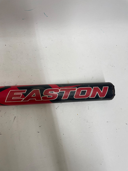 Vist Large View of Product Image Which is Used Easton TANTRUM BB/SB Slowpitch Bat 34"