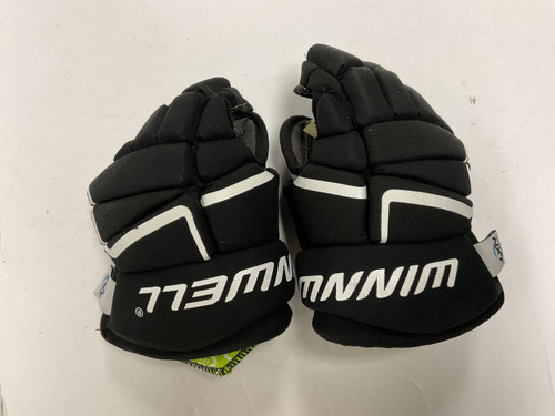 Vist Large View of Product Image Which is Used WinnWell AMP 500 Youth Gloves Black 10"