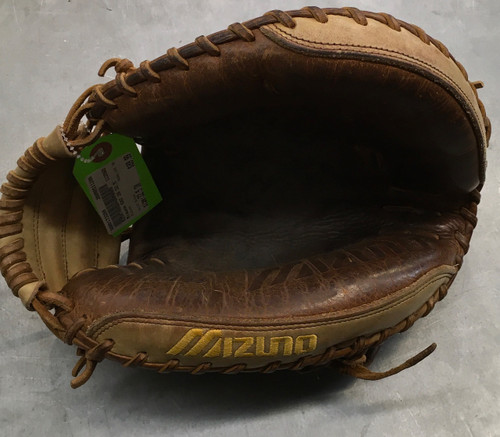 Vist Large View of Product Image Which is Used Mizuno GXC 28 BB/SB Catchers RH Throw Brown 32 1/2"