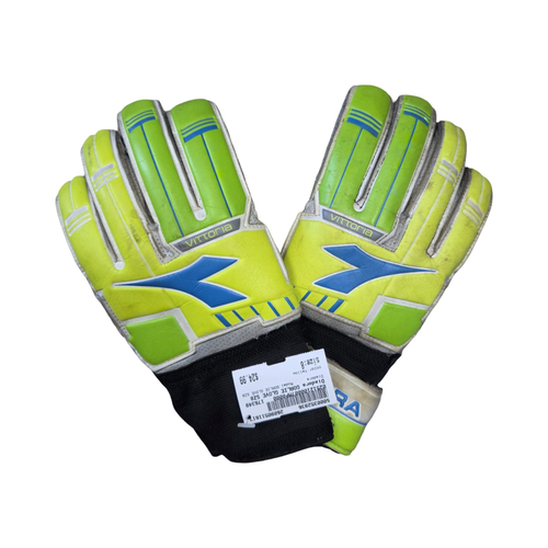 Vist Large View of Product Image Which is Used Diadora GOALIE GLOVE SZ8 Soccer Goalie Gloves Yellow 8
