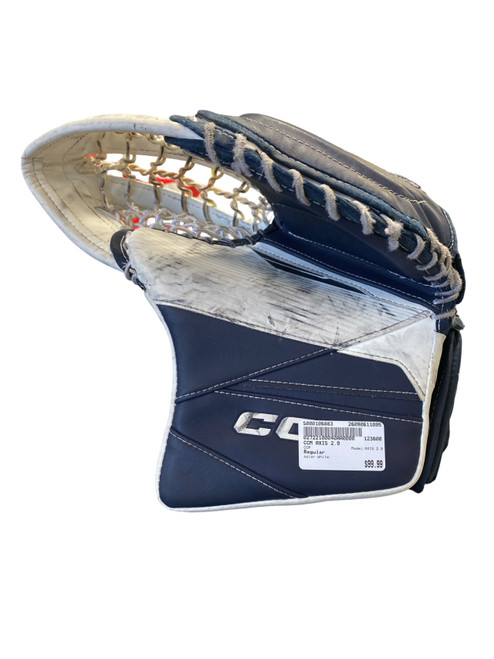 Vist Large View of Product Image Which is Used CCM AXIS 2.9 Inter Goalie Catcher White