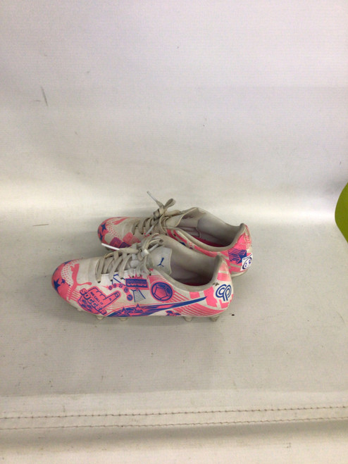 Vist Large View of Product Image Which is Used Puma Soccer Cleats White Junior 02.5