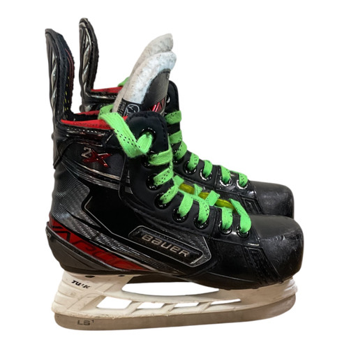 Vist Large View of Product Image Which is Used Bauer VAPOR 2X EE Youth Hockey Skate Youth 12.0