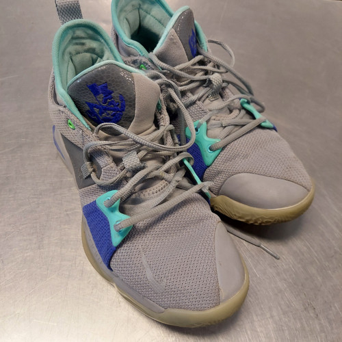 Vist Large View of Product Image Which is Used Nike Basketball Shoes M Grey Senior 9.5