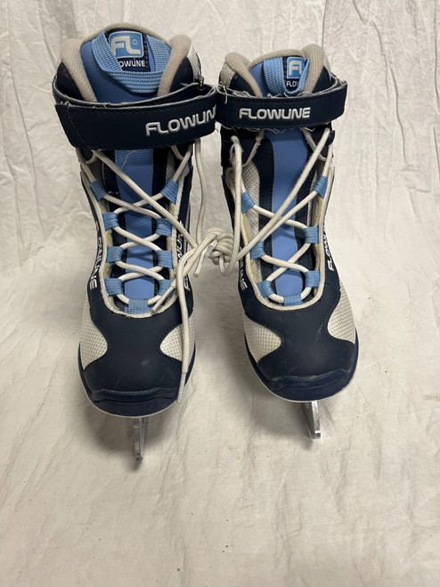 Vist Large View of Product Image Which is Used FLOWLINE 28 SKATES Girls Softboot Skate White Junior 03