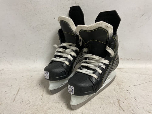 Vist Large View of Product Image Which is Used CCM TACKS AS 550 Youth Hockey Skate White/Black/Yellow Youth 13.0