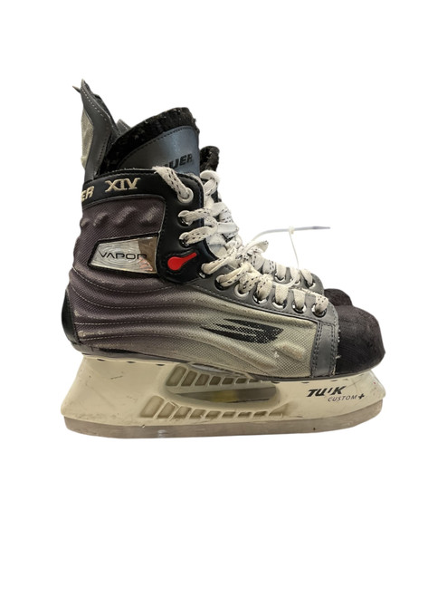 Vist Large View of Product Image Which is Used Bauer XIV SZ 5.5 Intermediate Hockey Skate Intermediate 5.5