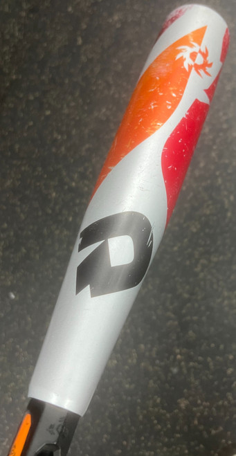 Vist Large View of Product Image Which is Used Demarini VODOO BB/SB USA 2 5/8 Bat 28"