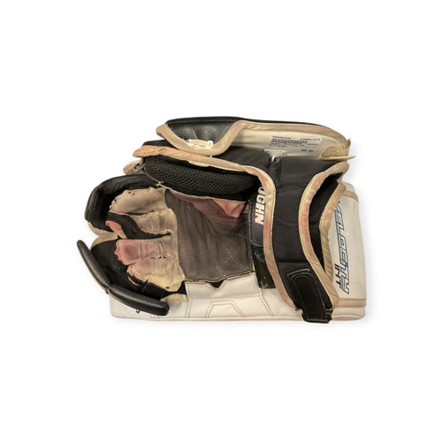 Vist Large View of Product Image Which is Used Vaughn VELOCITY INT Inter Goalie Blocker White