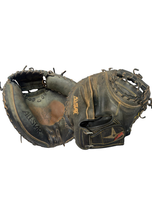 Vist Large View of Product Image Which is USED ALL STAR PRO ELITE 33” RH THROW CATCHERS MITT