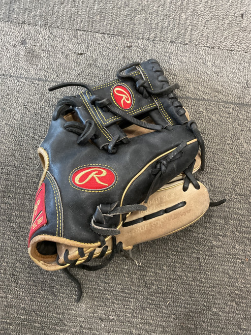 Vist Large View of Product Image Which is Used Rawlings HEART OF HIDE PROR204U2CB BB/SB Glove RH Throw Brown 11 1/2"