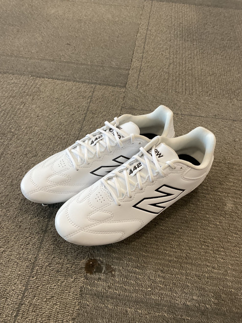 Vist Large View of Product Image Which is Used New Balance 442 TEAM FG V3 Soccer Cleats White Senior 6