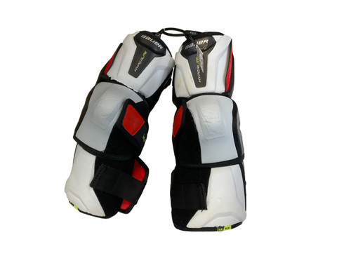 Vist Large View of Product Image Which is Used Bauer HYPERLITE VAPOR X Senior Elbow Pads MD