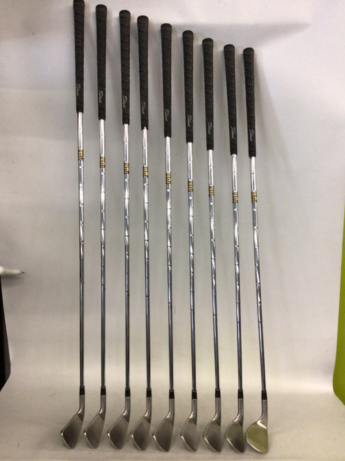 Vist Large View of Product Image Which is Used Titleist DCI 962 Mens Iron Set RH 2I-PW