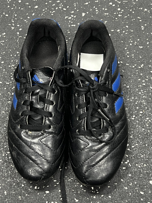 Vist Large View of Product Image Which is Used Adidas GOLETTO Soccer Cleats Black Junior 03