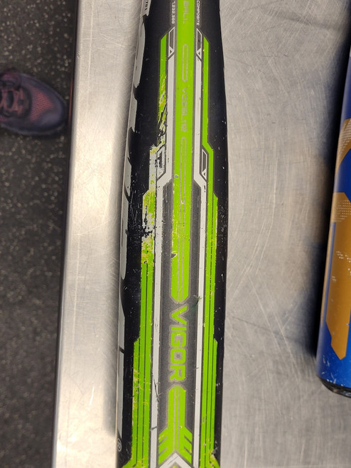 Vist Large View of Product Image Which is Combat Baseball and Softball USSSA 2 5/8  Barrel Bats