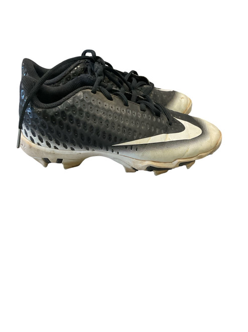 Vist Large View of Product Image Which is Nike FAST FLEX, BB/SB Cleats, Black, Junior 04