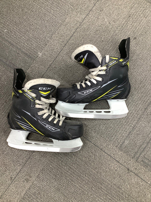 Vist Large View of Product Image Which is Used CCM 1092 TACKS Junior Hockey Skate Junior 03