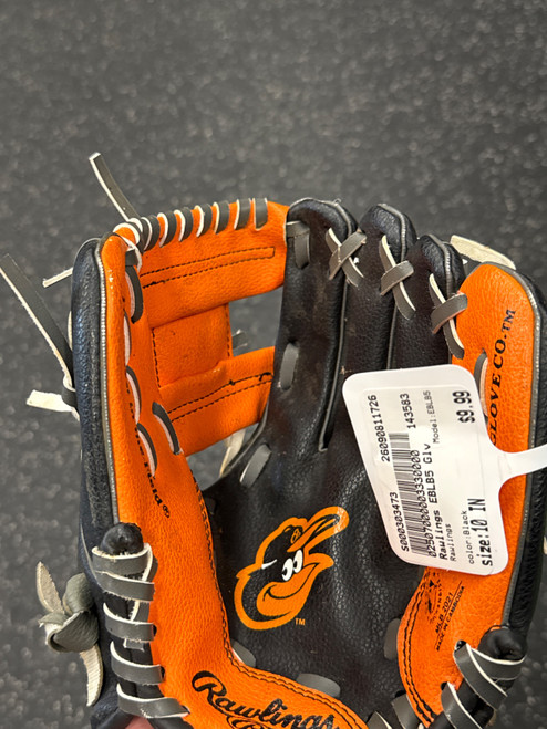Vist Large View of Product Image Which is Used Rawlings EBLB5 BB/SB Glove RH Throw Black 10"