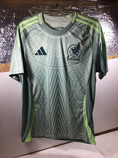 Vist Large View of Product Image Which is Used Adidas MEXICO JERSEY Soccer Top Adt Green And Yellow MD