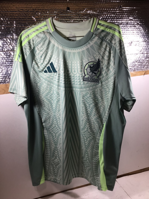 Vist Large View of Product Image Which is Used Adidas MEXICO JERSEY Soccer Top Adt Green And Yellow LG