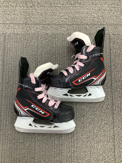 Vist Large View of Product Image Which is Used CCM FT 340 Youth Hockey Skate Youth 09.0