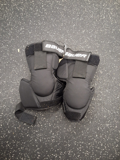 Vist Large View of Product Image Which is Used Bauer Goalie Accessory Junior