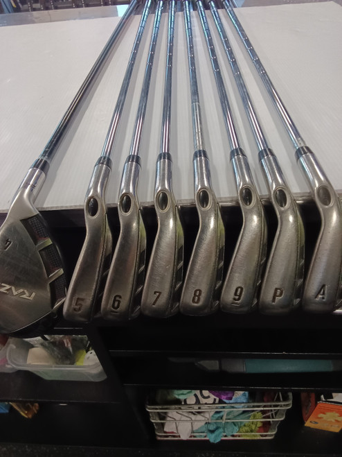 Vist Large View of Product Image Which is Used Callaway RAZR X Mens Iron Set RH 4I-GW/AW