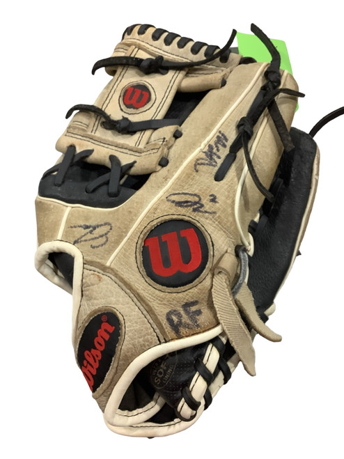 Vist Large View of Product Image Which is Used Wilson A450 11.5IN BB/SB Glove RH Throw Grey 11 1/2"