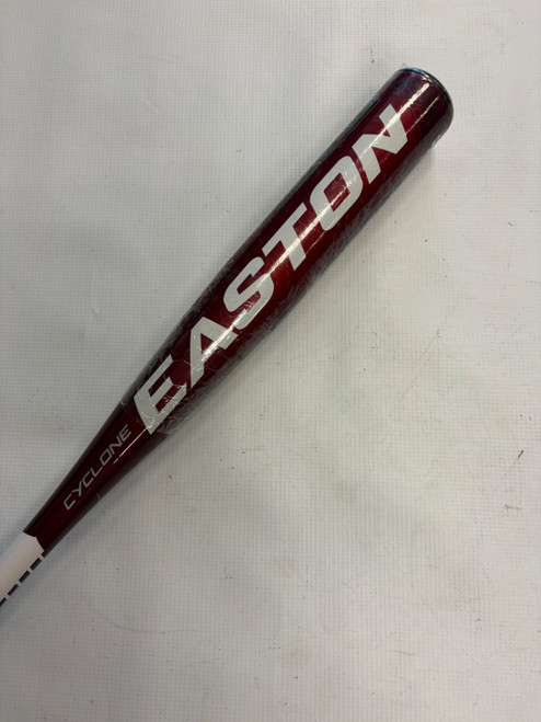 Vist Large View of Product Image Which is Used Easton CYCLONE BB/SB Youth Bat 31"