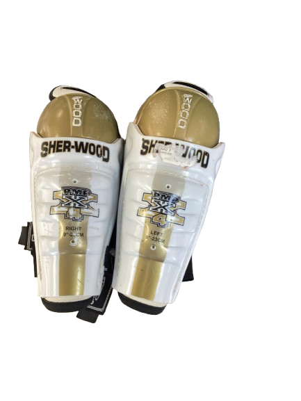 Vist Large View of Product Image Which is Used Sher-wood PMP X 4 Youth Shin Guards White 9"