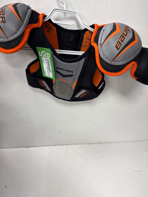 Vist Large View of Product Image Which is Used Bauer SUPREME ONE.4 Youth Shoulder Pads SM